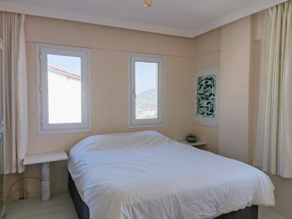 Güzelbahçe yemek atölyesi : photo 8 de la chambre chambre double - vue sur jardin