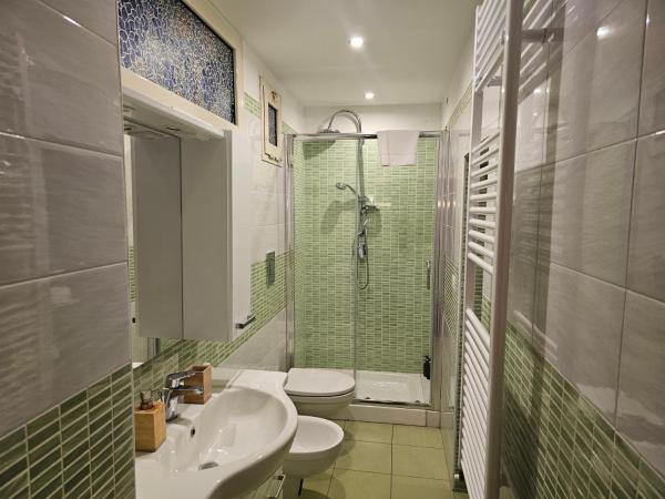 The Spanish Palace Rooms, Suites Apartments & Terraces : photo 9 de la chambre suite avec terrasse 