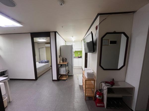 Ho Home Tel : photo 5 de la chambre chambre triple
