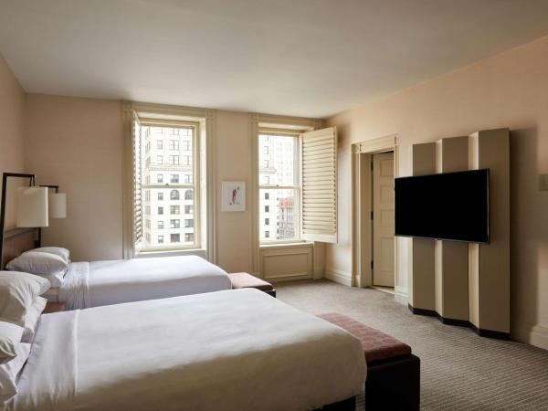 The Bellevue Hotel, in the Unbound Collection by Hyatt : photo 6 de la chambre chambre lit queen-size avec baignoire accessible aux personnes à mobilité réduite