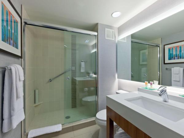 Hyatt Place Chicago River North : photo 3 de la chambre chambre lit king-size avec canapé-lit