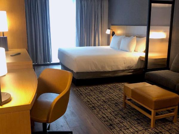 Hyatt Place Boston/Seaport District : photo 1 de la chambre chambre king standard avec canapé-lit