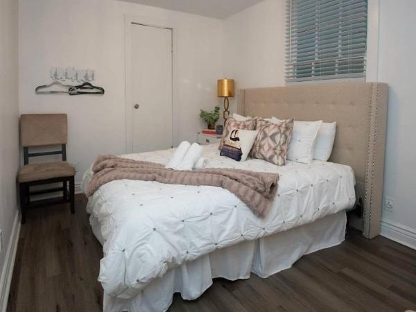 5 BR - Sleeps 10! Best Location next to French Quarter! : photo 3 de la chambre villa