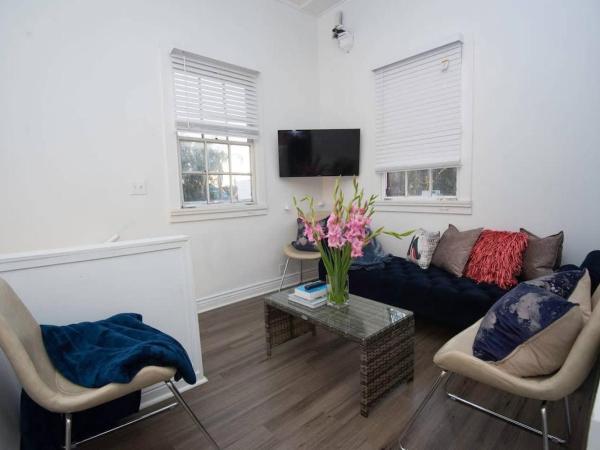 5 BR - Sleeps 10! Best Location next to French Quarter! : photo 4 de la chambre villa