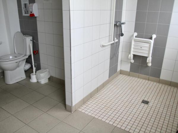 AUBERGE DE JEUNESSE : photo 2 de la chambre chambre familiale