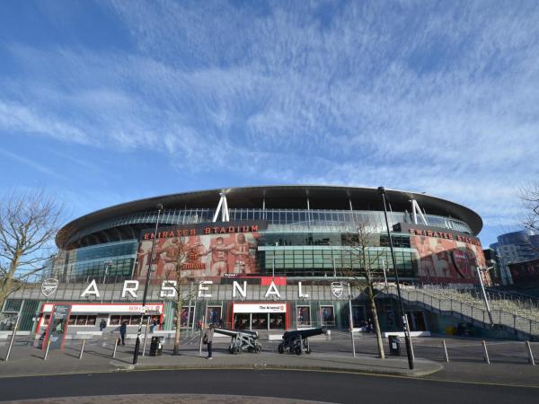 Central Comfort Rooms : photo 2 de la chambre deluxe double room with private shower and shared toilet