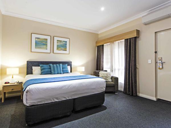 Comfort Inn & Suites Sombrero : photo 4 de la chambre chambre lit king-size supérieure