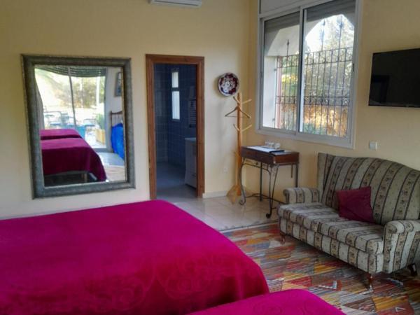 Riad TANJIL : photo 2 de la chambre chambre familiale avec salle de bains privative