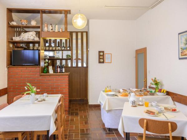 Bed and Breakfast Ritosa : photo 7 de la chambre chambre lits jumeaux avec balcon