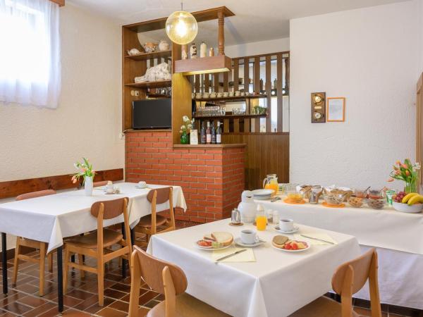 Bed and Breakfast Ritosa : photo 8 de la chambre chambre lits jumeaux avec balcon