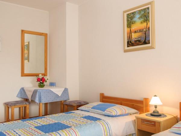 Bed and Breakfast Ritosa : photo 2 de la chambre chambre lits jumeaux avec balcon