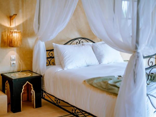 RIAD YANITRI : photo 8 de la chambre suite - vue sur piscine