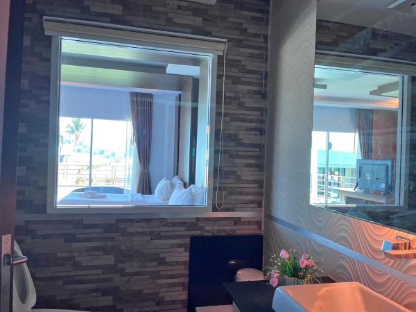 Phi Phi Cliff Beach Resort : photo 7 de la chambre chambre lits jumeaux deluxe