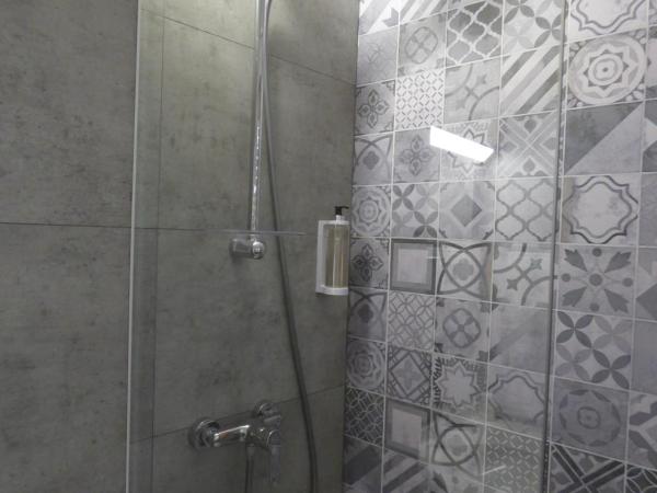 Cit'Hotel Escatel : photo 9 de la chambre chambre double standard