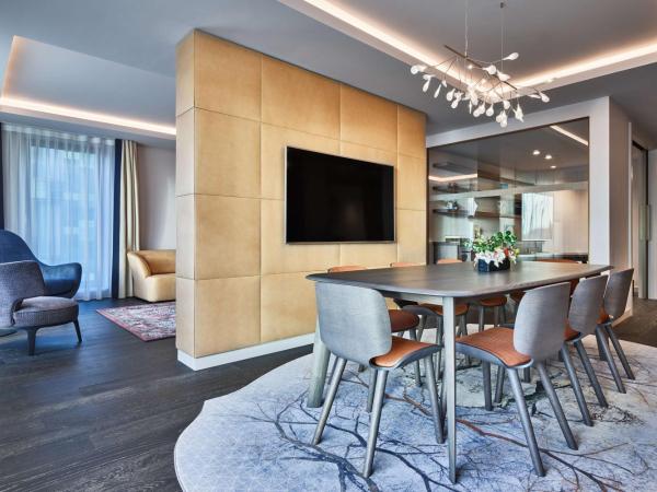 Hyatt Regency Amsterdam : photo 1 de la chambre suite