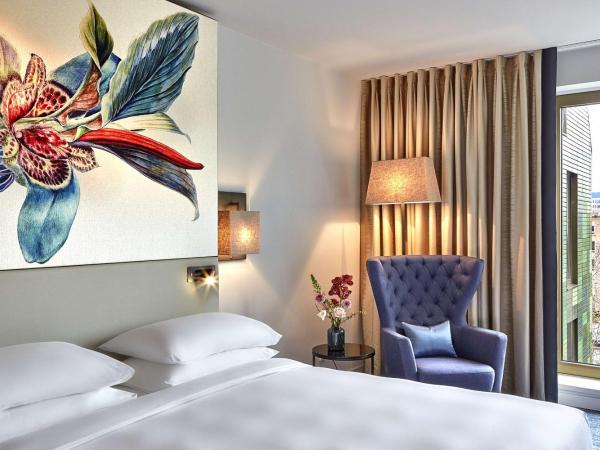 Hyatt Regency Amsterdam : photo 8 de la chambre chambre simple avec vue