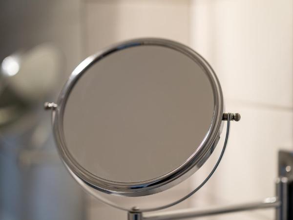 Merian Basel - Self Check-in : photo 5 de la chambre chambre simple