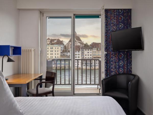 Merian Basel - Self Check-in : photo 6 de la chambre chambre simple supérieure avec balcon