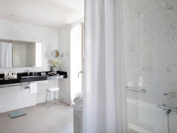 La Villa Calvi : photo 3 de la chambre suite 2 chambres avec salle de bains - vue sur mer