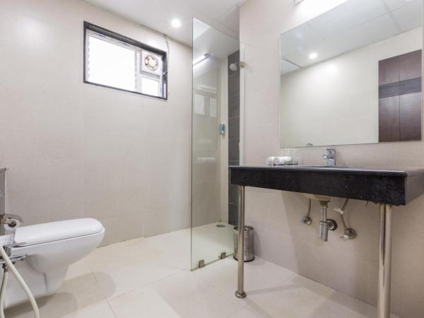 Sanctum Suites BEL Road Bangalore : photo 6 de la chambre chambre lit king-size premium