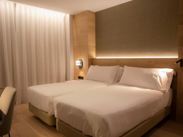 Hotel Zenit Bilbao : photo 2 de la chambre chambre double ou lits jumeaux