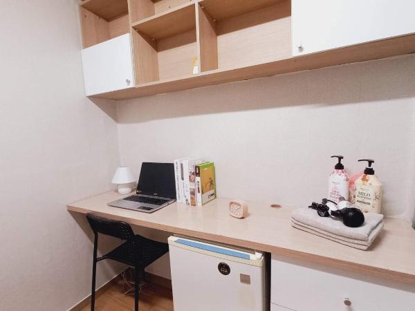 Haechi Stay GuestHouse - For foreigners only : photo 1 de la chambre chambre simple avec salle de bains privative
