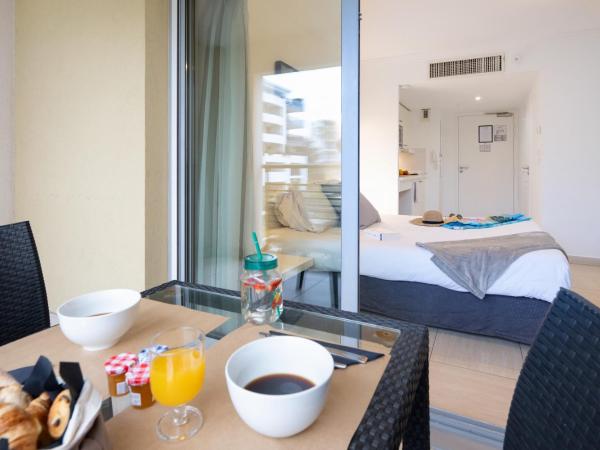 Nemea Appart Hotel Le Lido Cagnes sur Mer : photo 4 de la chambre studio (2 adultes)