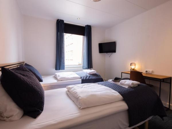 Milling Hotel Mini 19 : photo 2 de la chambre petite chambre double