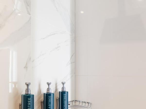 DoubleTree by Hilton London Angel Kings Cross : photo 1 de la chambre chambre double de luxe avec lit simple