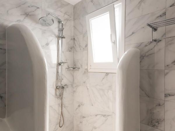 Anamnisi Mykonos : photo 2 de la chambre chambre double deluxe avec balcon