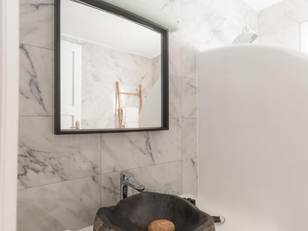 Anamnisi Mykonos : photo 6 de la chambre chambre double deluxe avec balcon