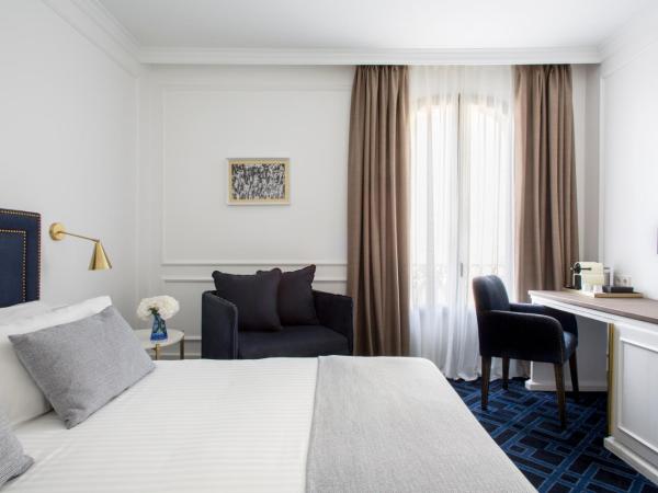 Hotel Midmost by Majestic Hotel Group : photo 4 de la chambre chambre triple supérieure