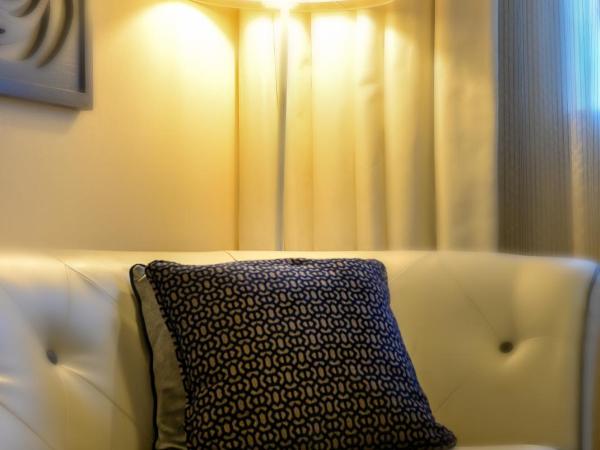 First Central Hotel Suites : photo 7 de la chambre suite exécutive 1 chambre lits jumeaux