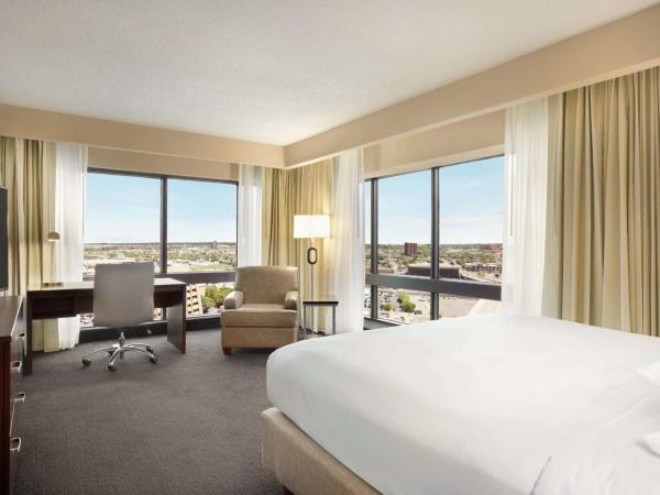 DoubleTree by Hilton Orlando Downtown : photo 1 de la chambre chambre d'angle lit king-size