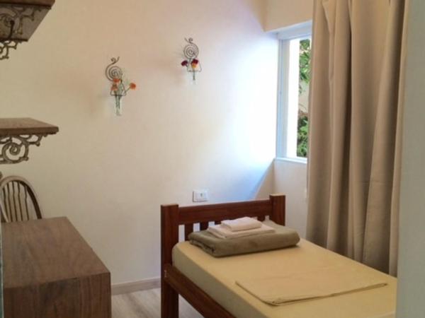 Zen Hostel Brasil : photo 1 de la chambre chambre simple avec salle de bains privative