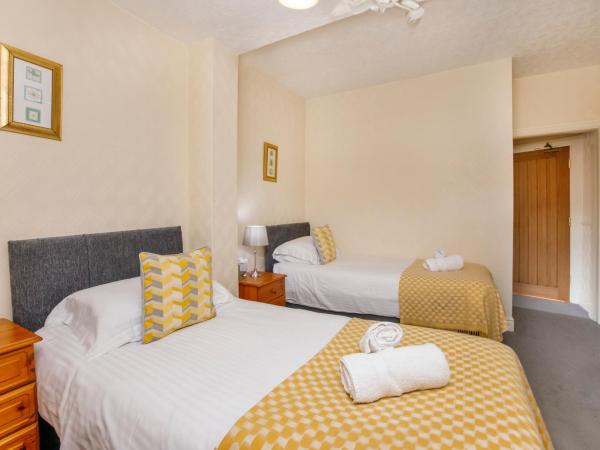 St Marys Guest House : photo 3 de la chambre twin room – 1st floor (7)