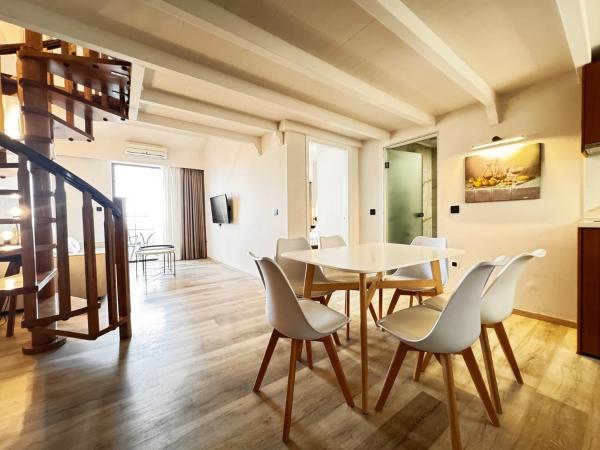 Elina Hotel Apartments : photo 4 de la chambre appartement 1 chambre en duplex