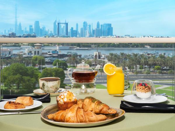 Marriott Executive Apartments Dubai Creek : photo 1 de la chambre appartement 1 chambre avec balcon