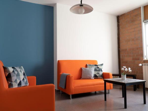 Residencia Universitaria Campus de Montilivi : photo 4 de la chambre appartement 4 chambres