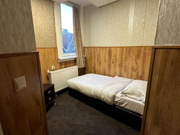 Flex-Inn : photo 1 de la chambre chambre simple avec salle de bains commune