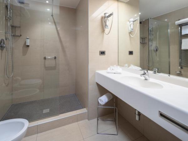 Best Western Hotel Biri : photo 5 de la chambre chambre lits jumeaux confort
