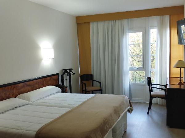 Hotel Castro : photo 6 de la chambre chambre double ou lits jumeaux