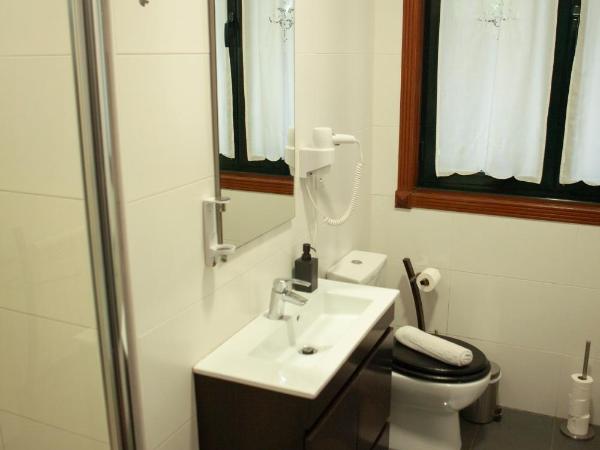 Porto Concept Home - University Residence & Guesthouse - Pólo II Areosa : photo 6 de la chambre studio