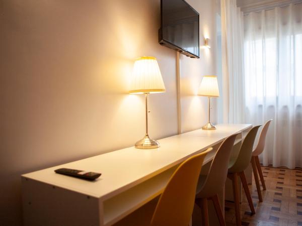 Porto Concept Home - University Residence & Guesthouse - Pólo II Areosa : photo 5 de la chambre chambre quadruple supérieure