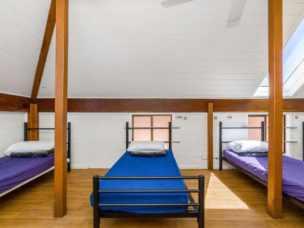 Aquarius Backpackers Resort : photo 3 de la chambre bed in 12-bed mixed dormitory room (age 18 - 35 years only)