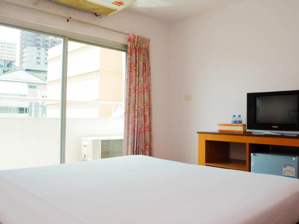 Eastiny Bella Vista Hotel : photo 3 de la chambre chambre lit king-size deluxe