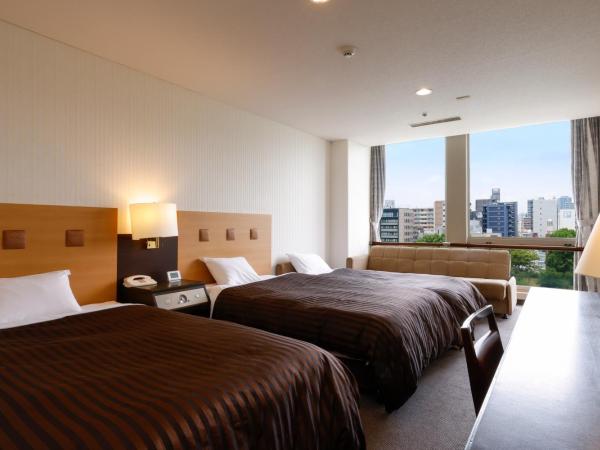Hotel Osaka Castle : photo 2 de la chambre chambre triple