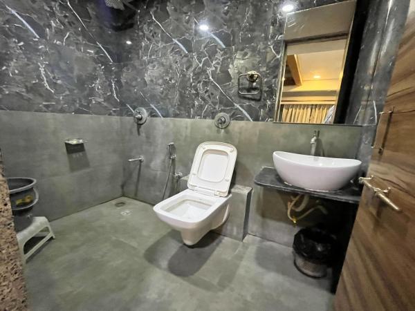 Hotel Om Balaji : photo 5 de la chambre grande chambre double