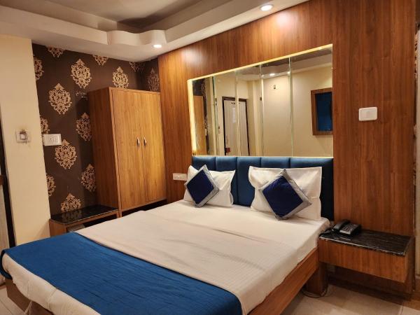 Hotel Savera : photo 4 de la chambre chambre double deluxe