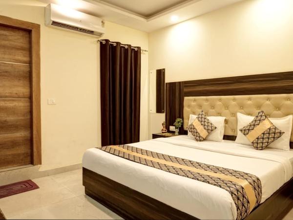 Hotel IBY : photo 4 de la chambre chambre lit king-size standard